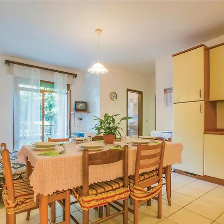 In Mit Garten By Interhome * Rosolina Mare