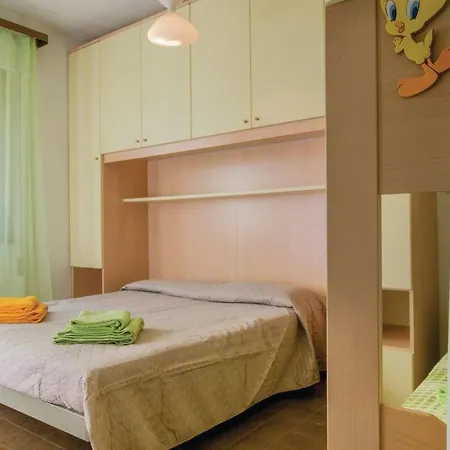 In Mit Garten By Interhome Apartment Rosolina Mare